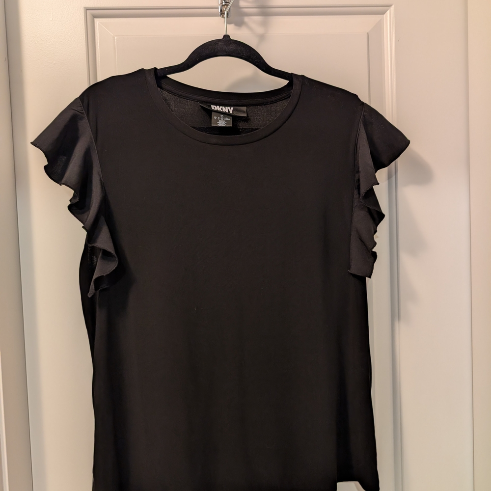 DKNY Black Ruffled Short Sleeve Blouse